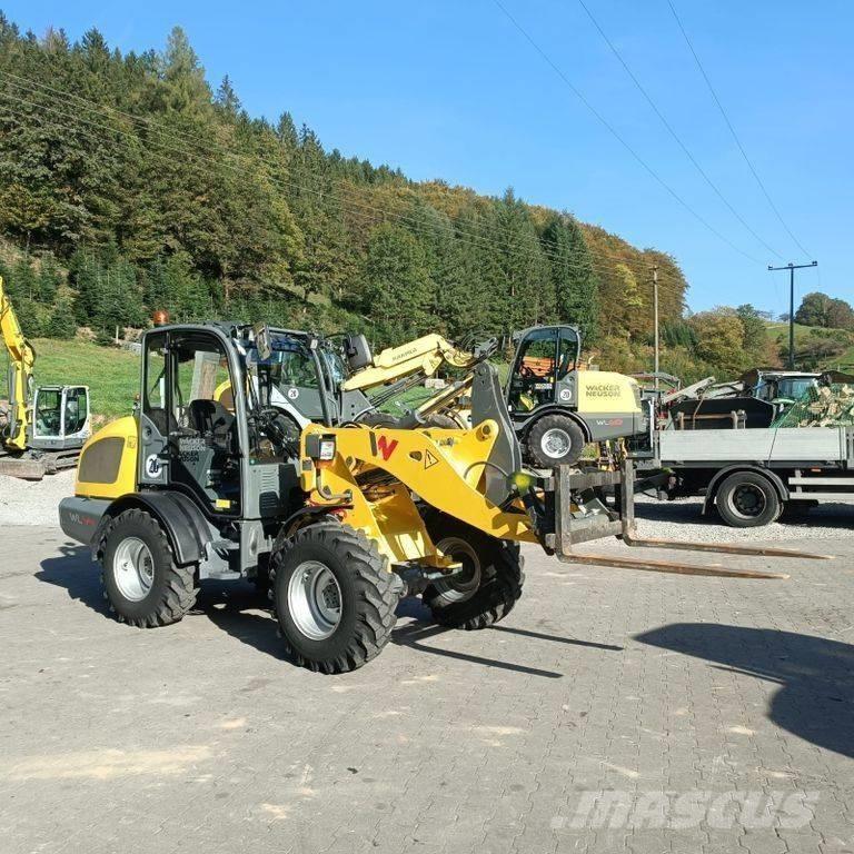 Wacker Neuson WL 44  휠로우더