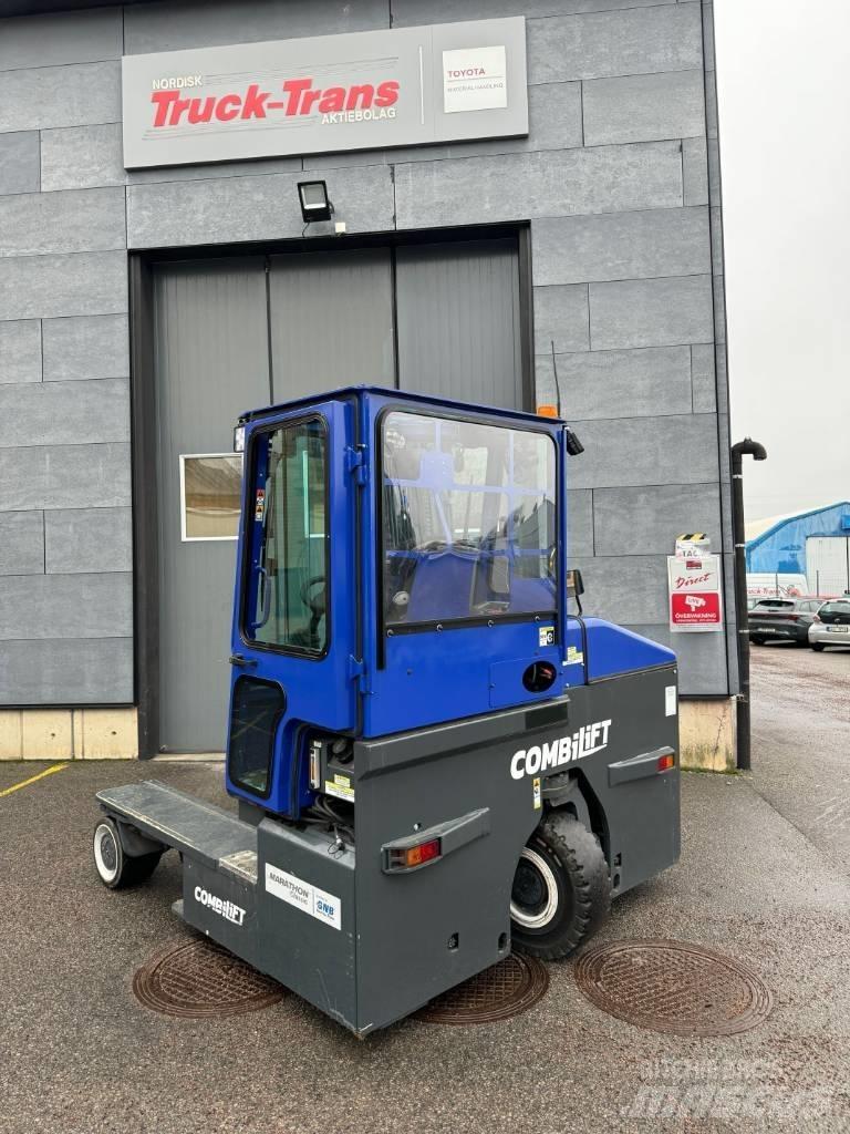 Combilift C4500ET 4방향 리치트럭