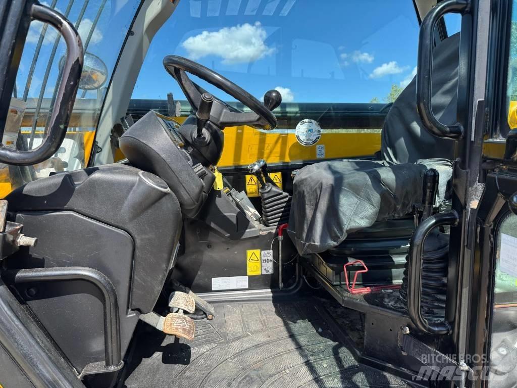 JCB 535-125 Hiviz 텔러 핸들러