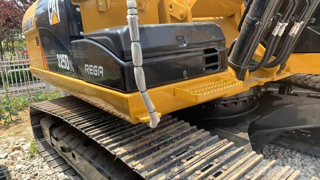 CAT 325 대형 굴삭기 29톤 이상