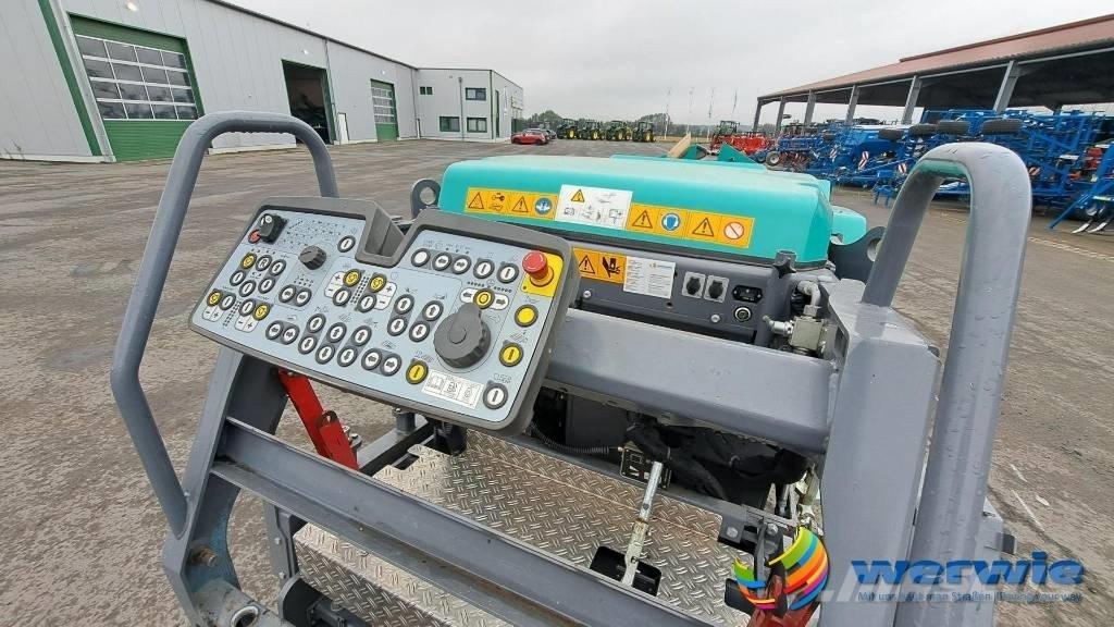 Vögele SUPER 800i 기타