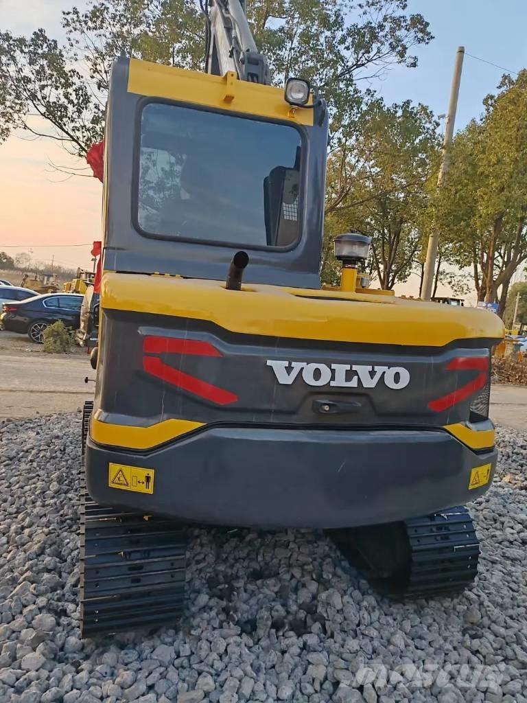 Volvo EC60D 대형 굴삭기 29톤 이상