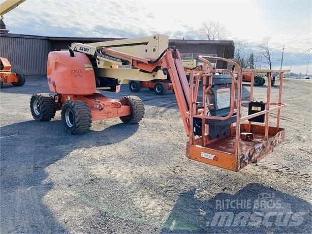 JLG 450 AJ 관절형 전동이동 리프트