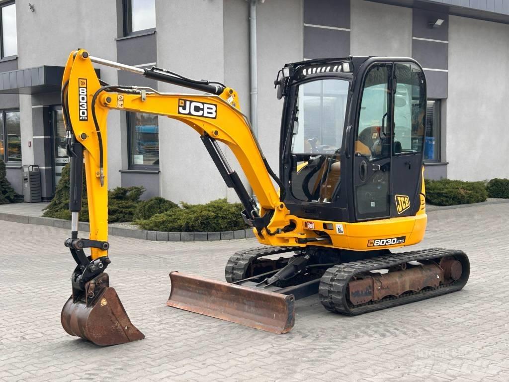 JCB 8030 ZTS 소형 굴삭기 7톤 미만