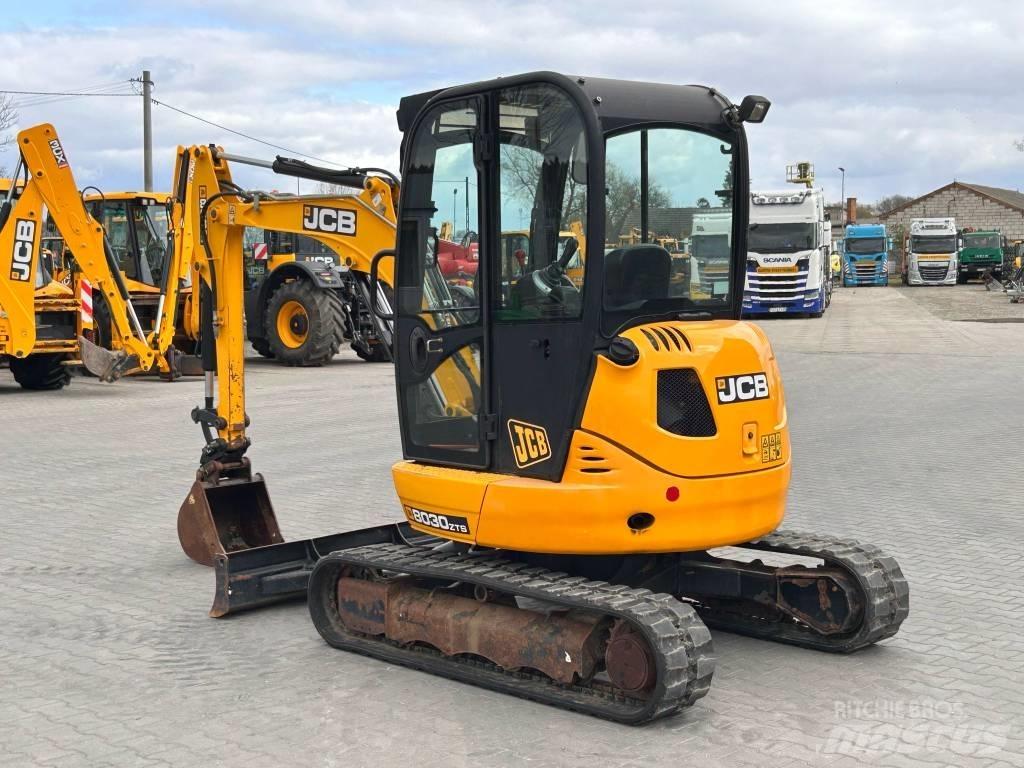 JCB 8030 ZTS 소형 굴삭기 7톤 미만