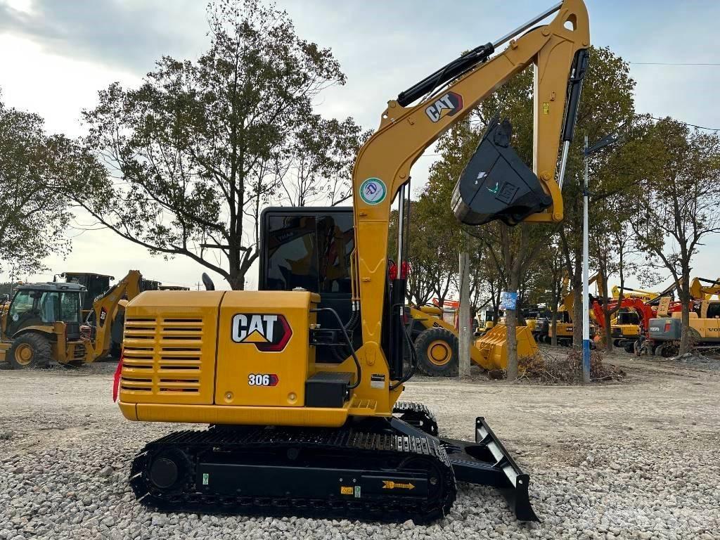 CAT 306E 소형 굴삭기 7톤 미만