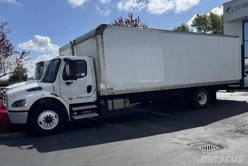 Freightliner M2 탑차 트럭
