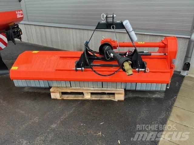 Kubota SE 3250 목장 제초기 및 토퍼