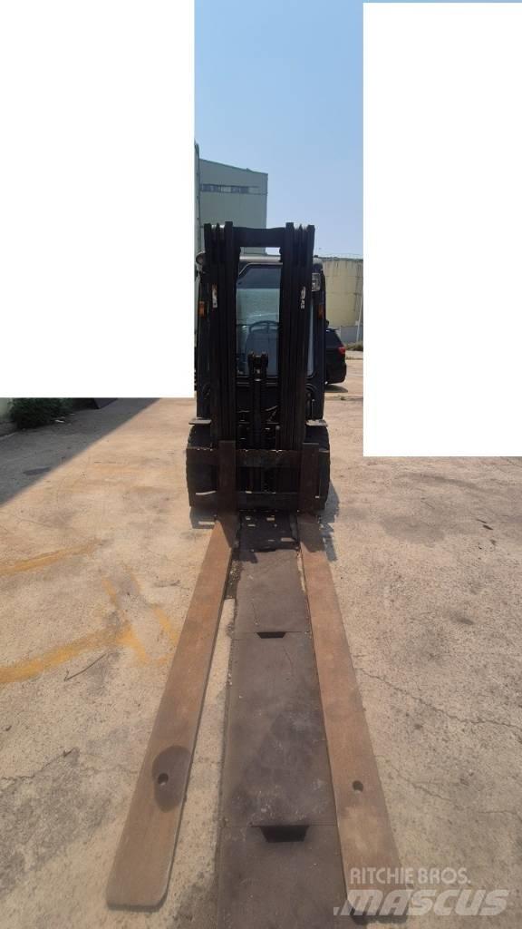 Hyundai D30 그 외 지게차