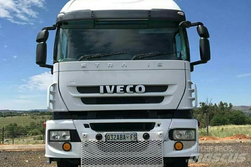 Iveco 400 기타 트럭