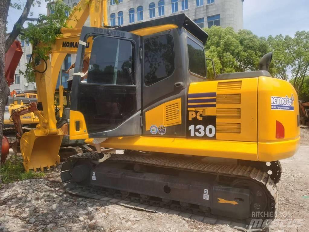 Komatsu PC 130 대형 굴삭기 29톤 이상
