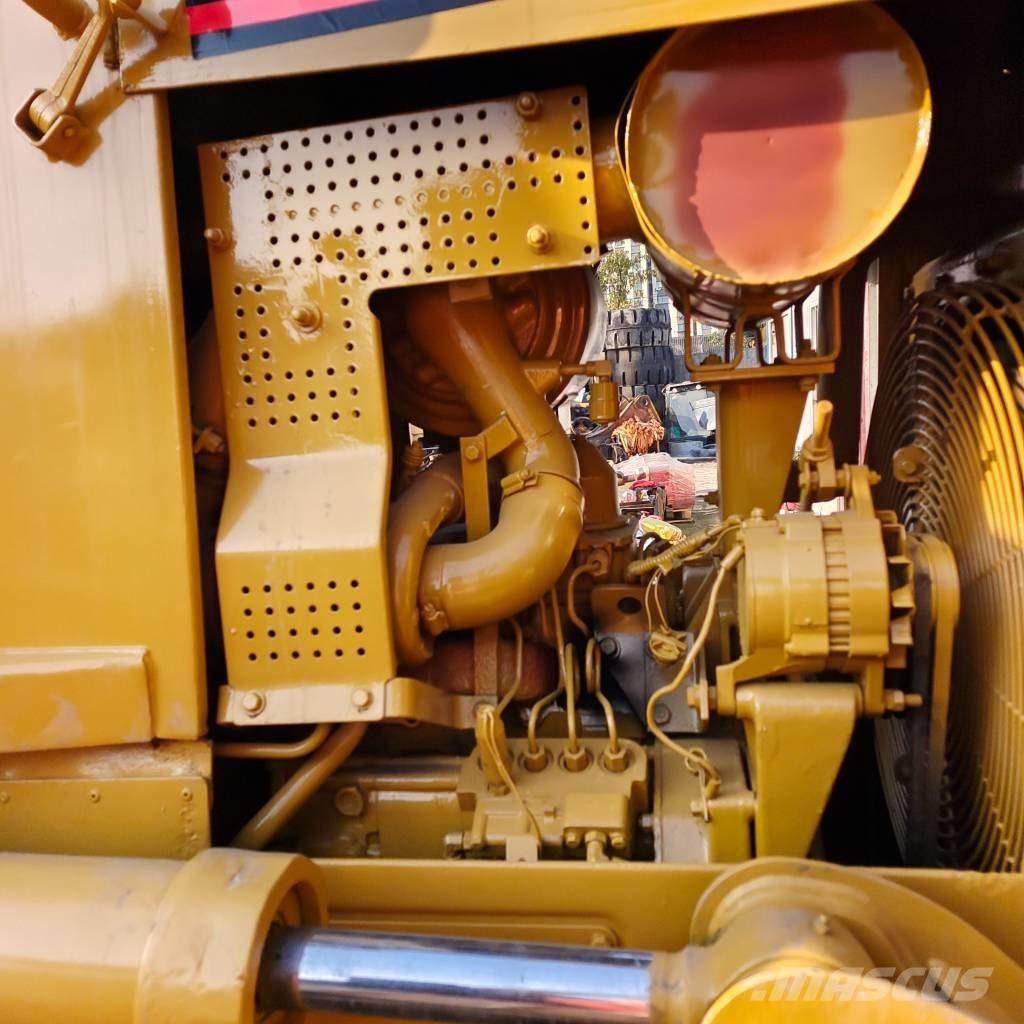 CAT D 6 M 크롤러 도저