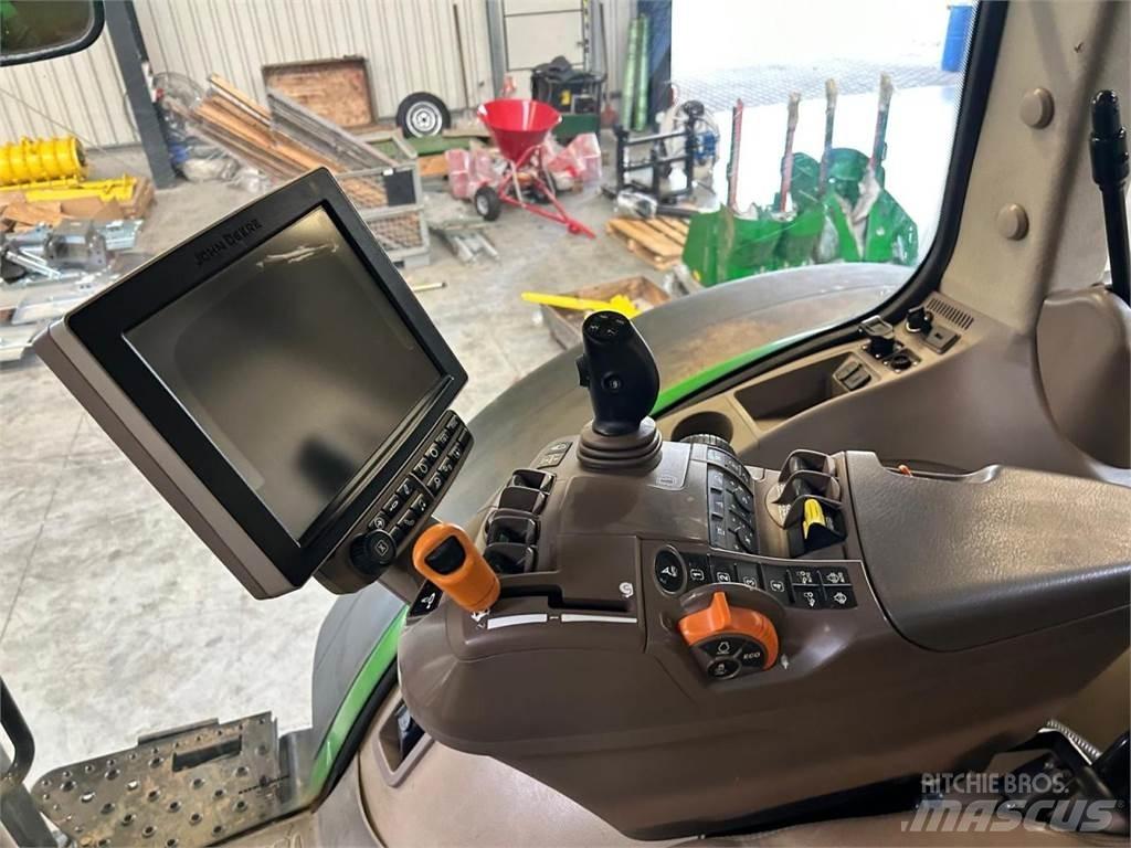 John Deere 7310R 트랙터