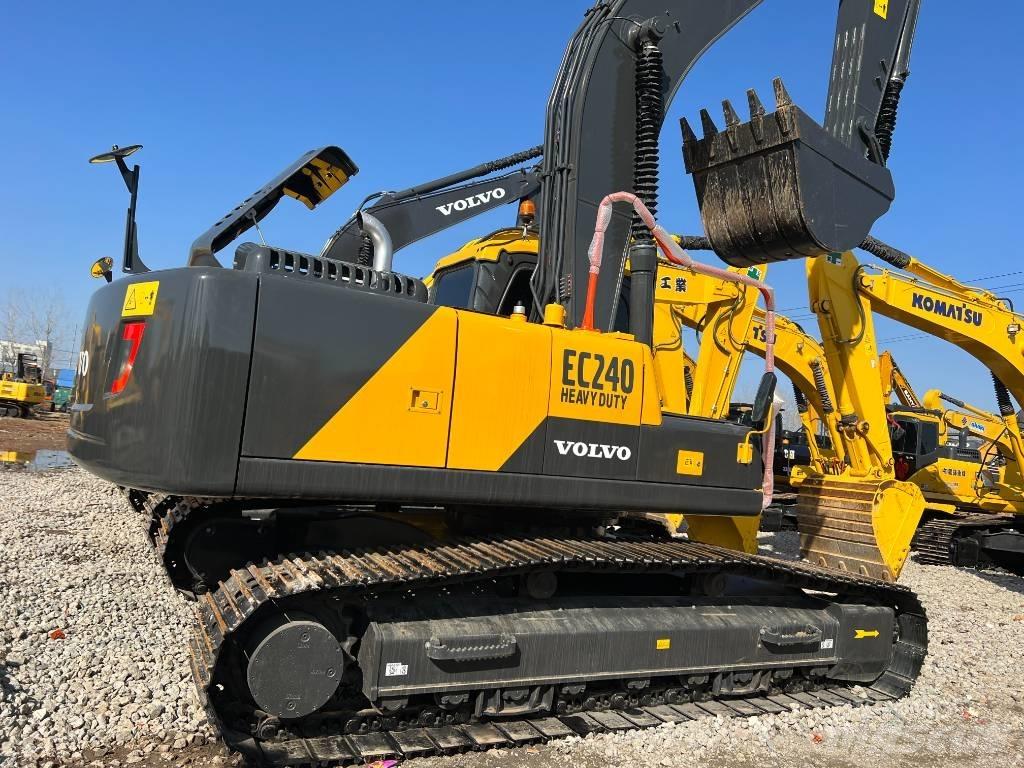 Volvo EC240DL 대형 굴삭기 29톤 이상