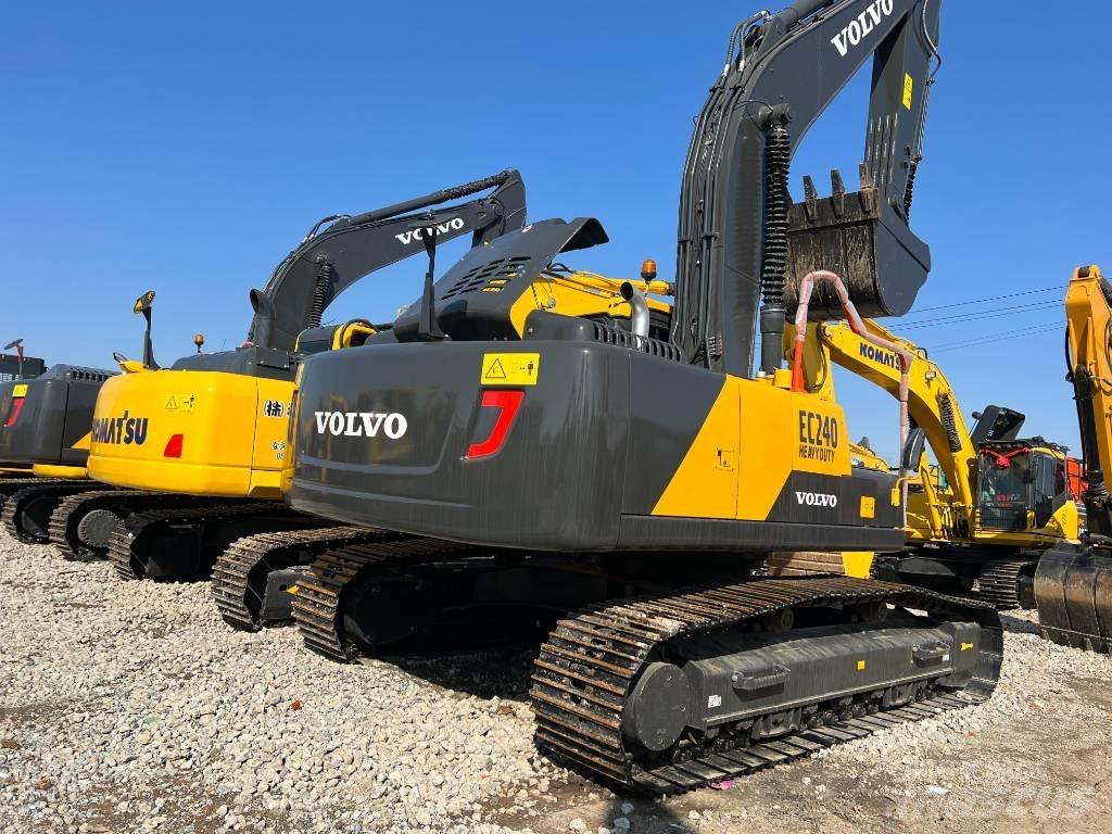Volvo EC240DL 대형 굴삭기 29톤 이상
