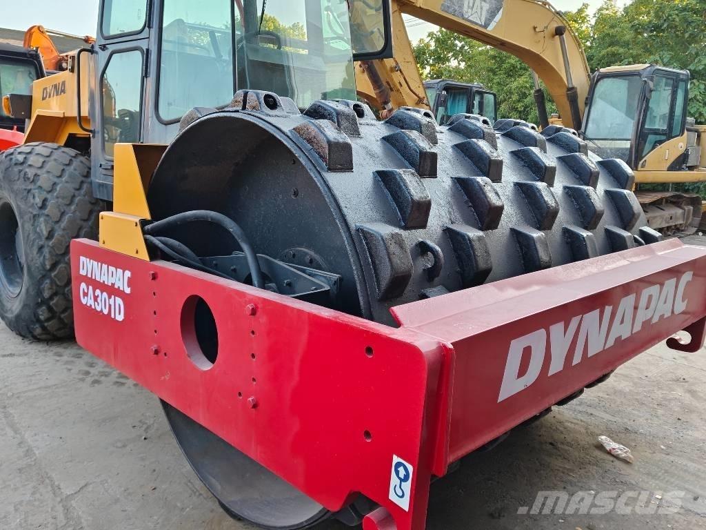 Dynapac CA 301 D 싱글 드럼 롤러