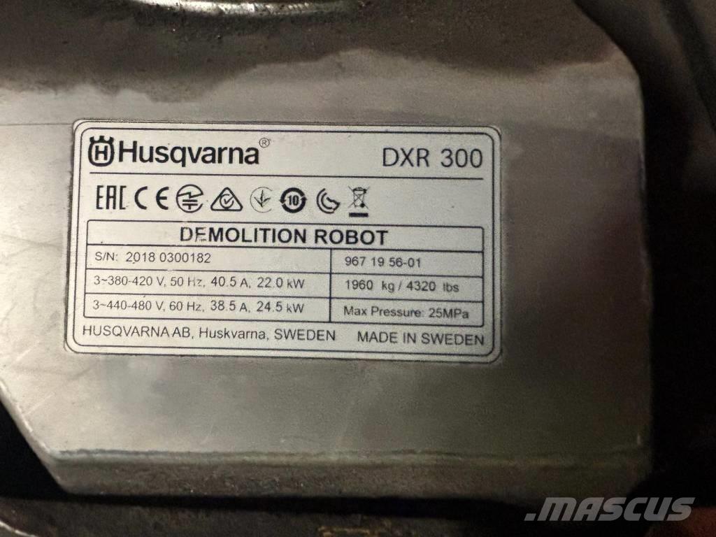 Husqvarna DXR 300 파쇄용 굴삭기