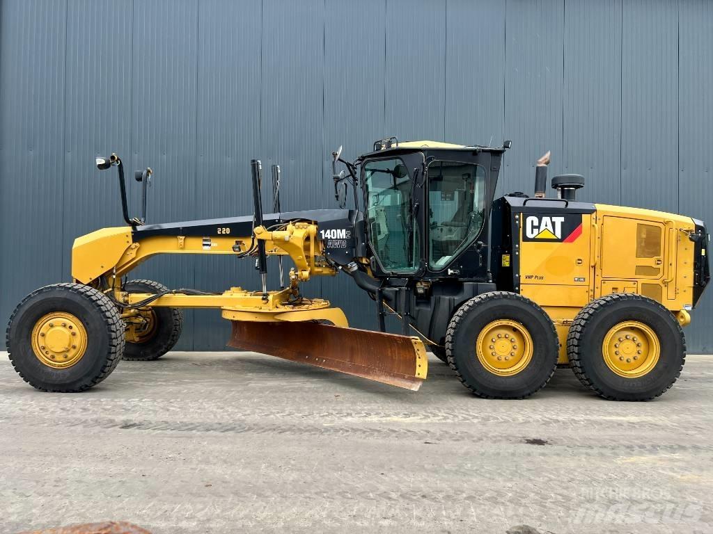 CAT 140M2 AWD 그레이더