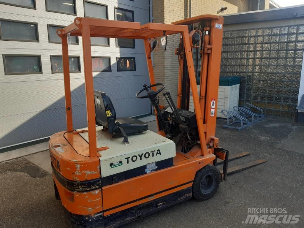 Toyota 2 FBE 18 전동 지게차