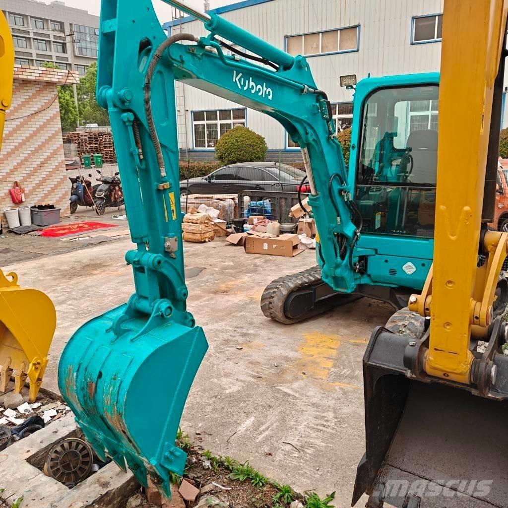 Kubota U 35 소형 굴삭기 7톤 미만