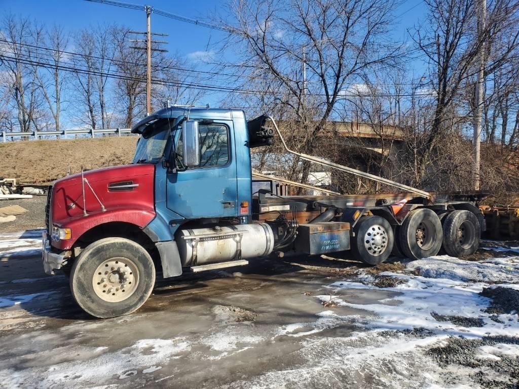 Volvo VHD84F 케이블 리프트 탈착식 트럭