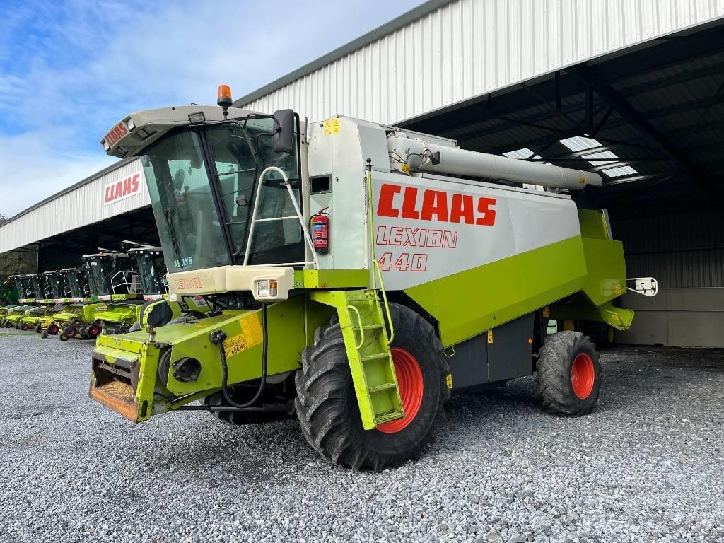 CLAAS Lexion 440 콤바인 수확기
