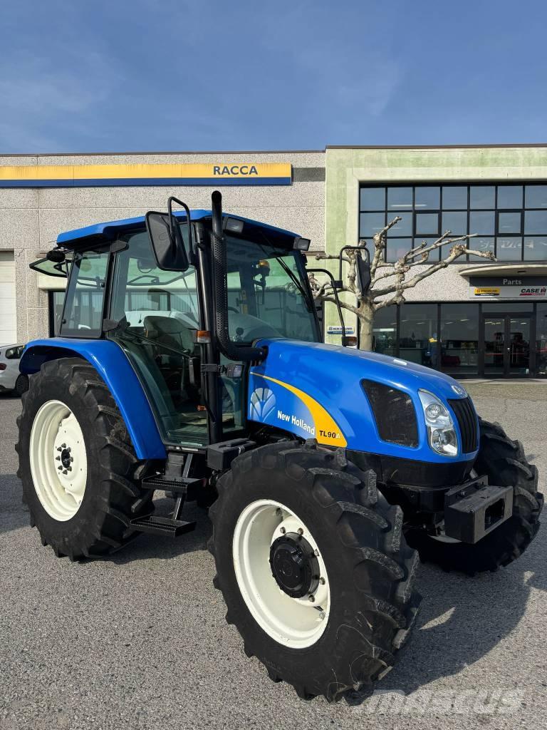 New Holland TL 90 A 트랙터