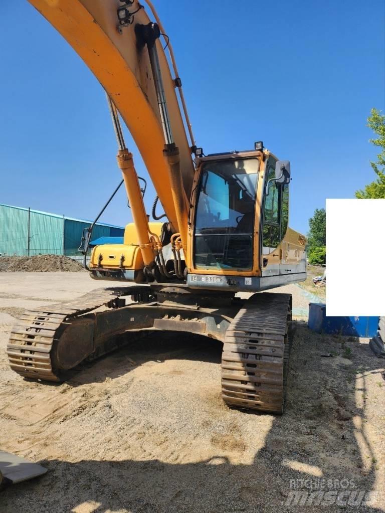 Hyundai Robex 300 LC 대형 굴삭기 29톤 이상