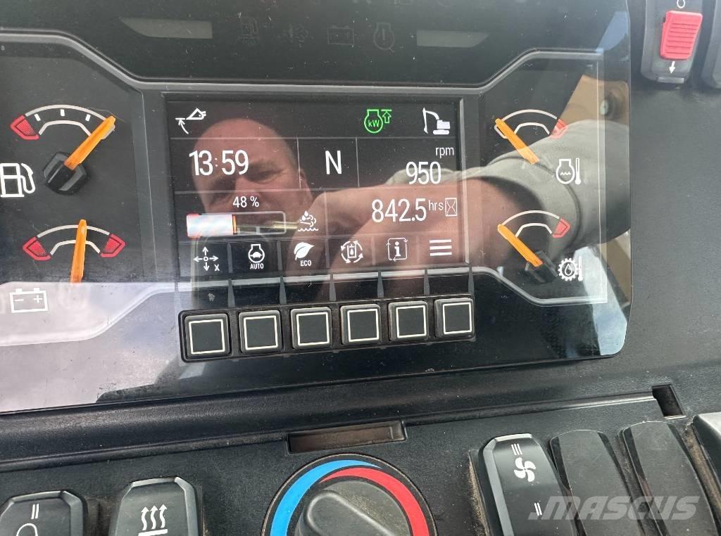 CAT 432 백호로더