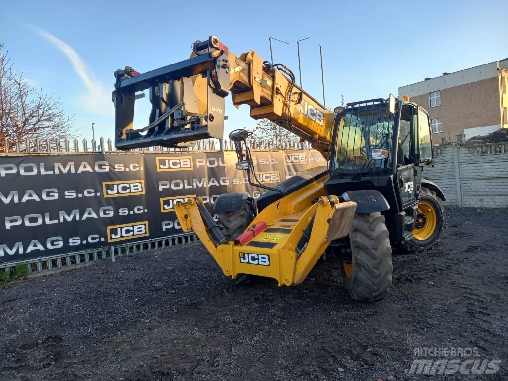 JCB 535-125 텔러 핸들러
