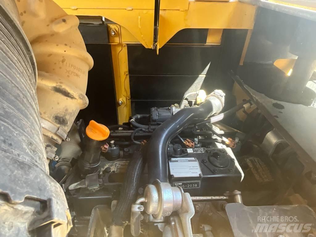 Kobelco SK 85 MSR-7 중형굴삭기 7톤-28톤