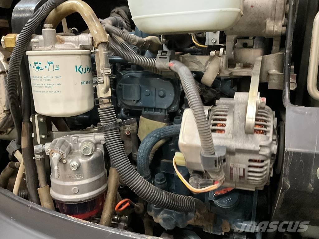 Kubota KX 042-4 소형 굴삭기 7톤 미만