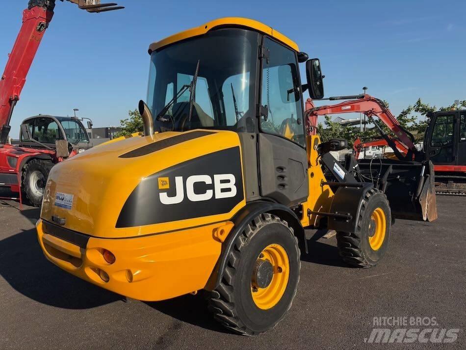 JCB 406  휠로우더
