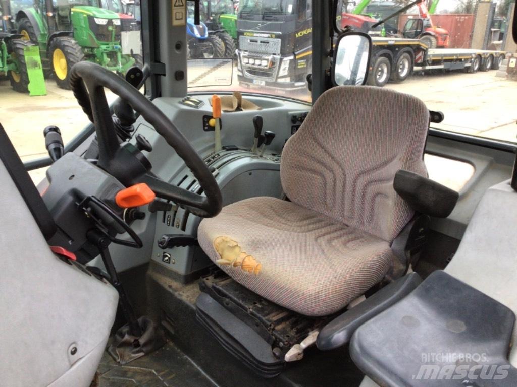 Massey Ferguson 4255 트랙터