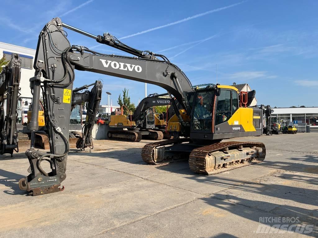 Volvo EC220EL 대형 굴삭기 29톤 이상
