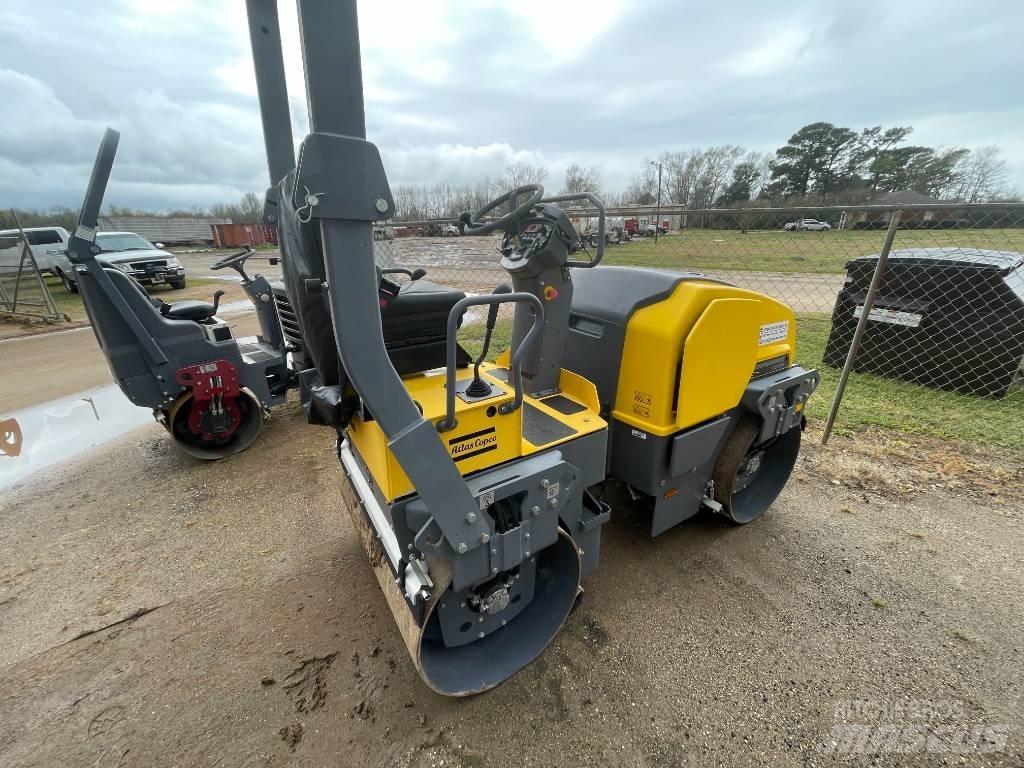 Dynapac CC 1200 트윈 드럼 롤러