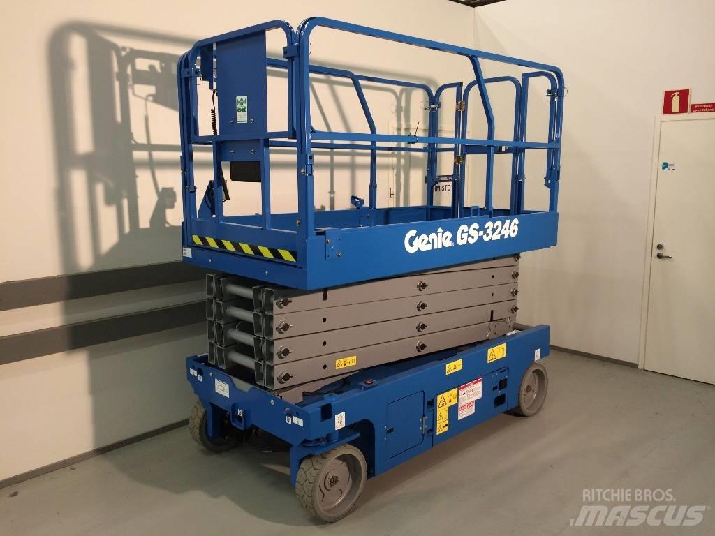 Genie GS 3246 가위형 리프트