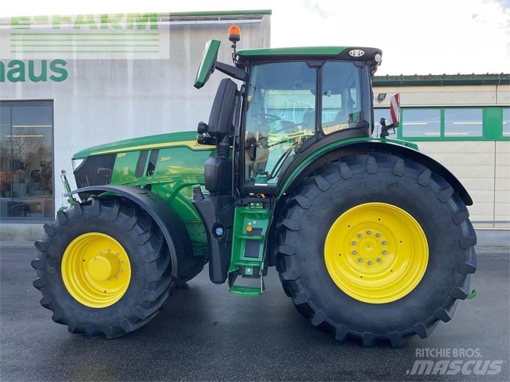 John Deere 6R 250 트랙터