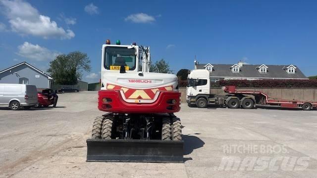 Takeuchi TB295W  휠 굴삭기