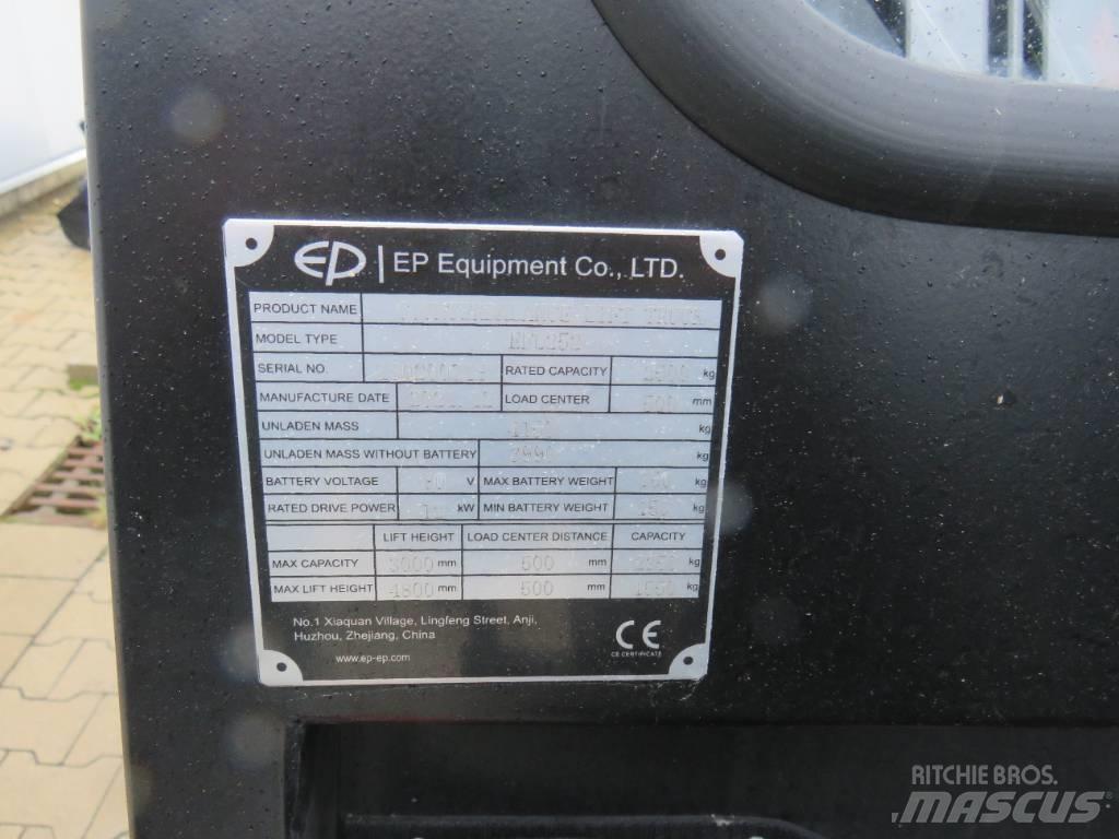 EP EFL252 전동 지게차
