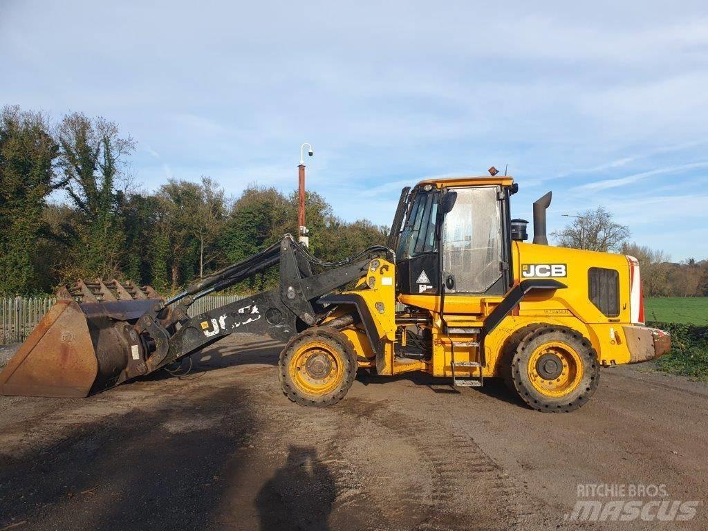 JCB 437 HT  휠로우더