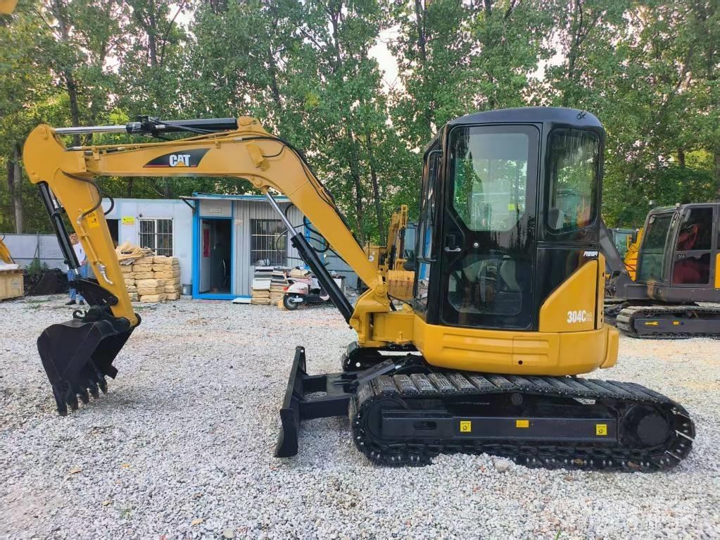 CAT 304 C CR 소형 굴삭기 7톤 미만