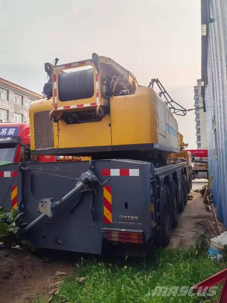 XCMG XCA300 A/T 크레인