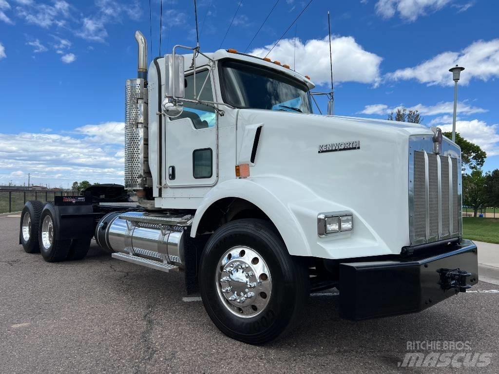 Kenworth T 800 트랙터 유닛