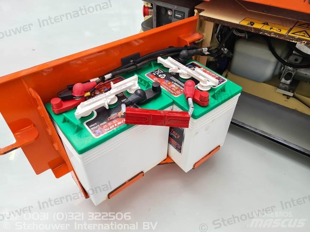 JLG 1230ES 기타 승강기와 플랫폼
