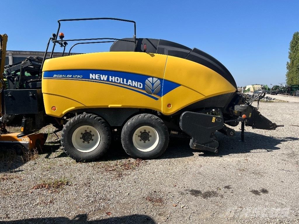 New Holland 1290 각형 곤포기