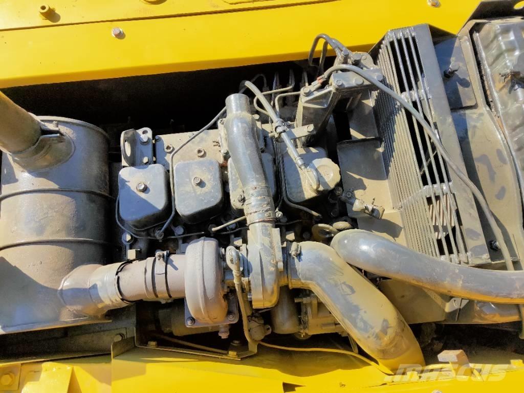 Komatsu PC120-6 중형굴삭기 7톤-28톤