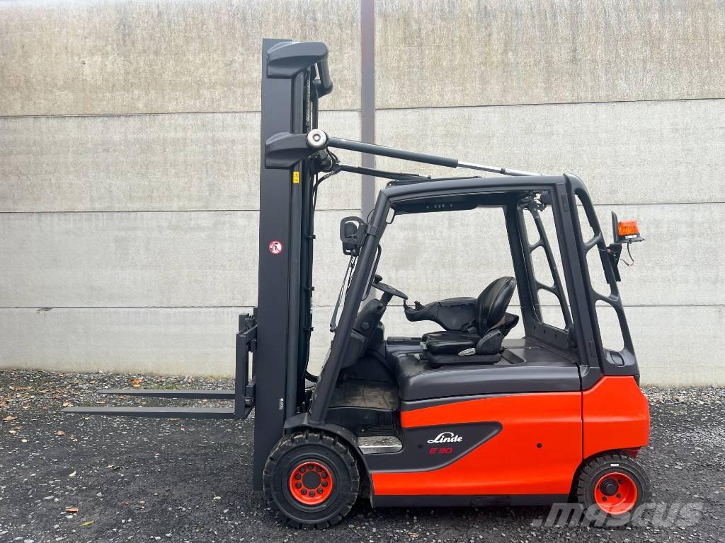 Linde E30L-01 전동 지게차