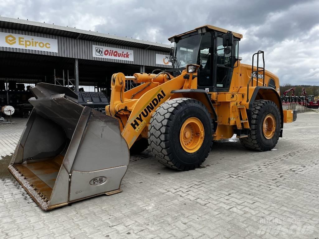 Hyundai HL 965  휠로우더
