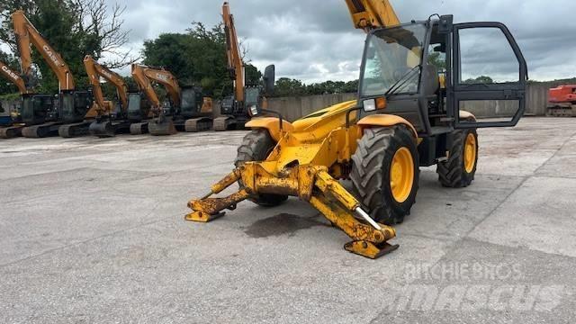 JCB 532-120 텔러 핸들러
